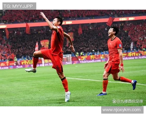 日本足球明星齐聚中国赛场展现风采引发球迷热潮