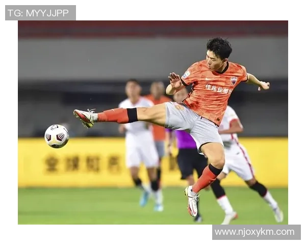 足球巨献：探秘深圳足球队的配合